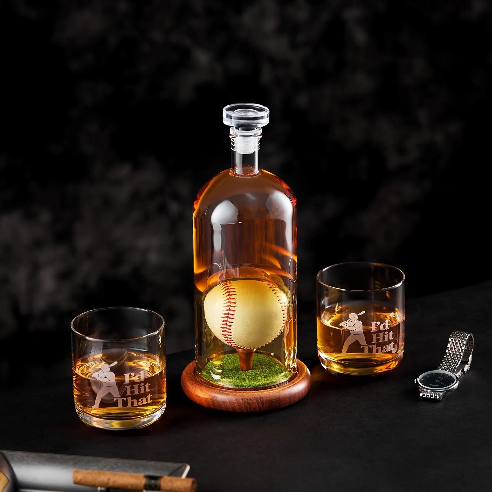 Butelka Whisky - Edycja Zestawu Baseballowego z Kieliszkami