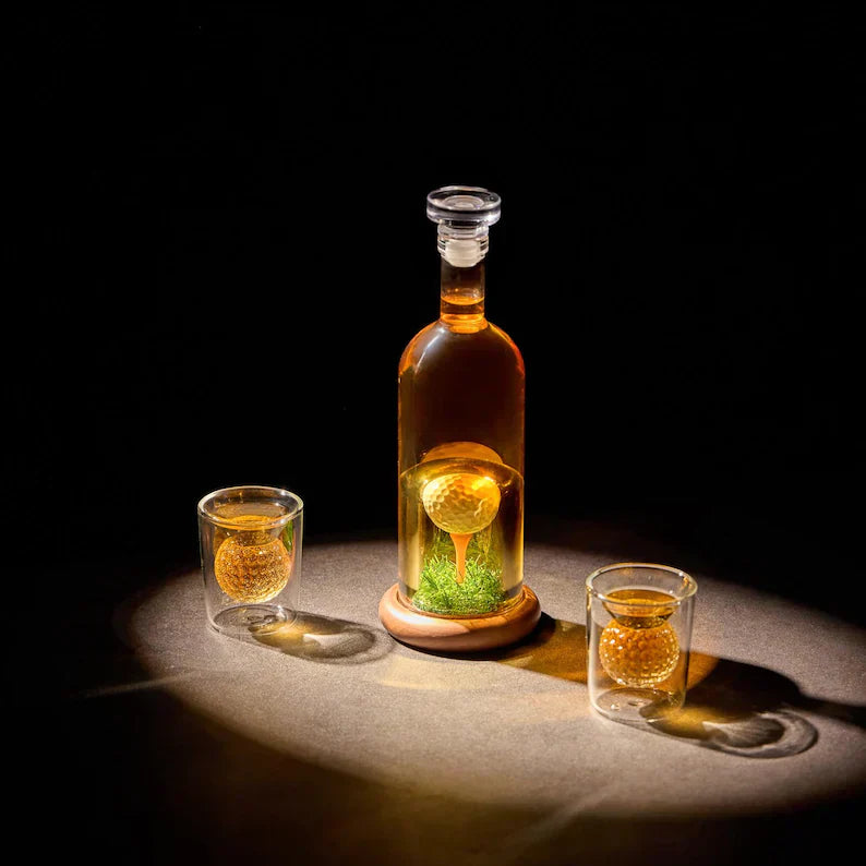 Butelka Whisky - Edycja Zestawu Golfowego z Kieliszkami